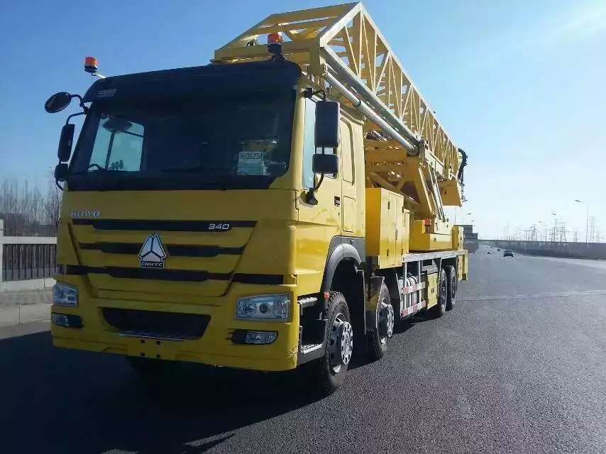 橋梁檢測車久久午夜影院
